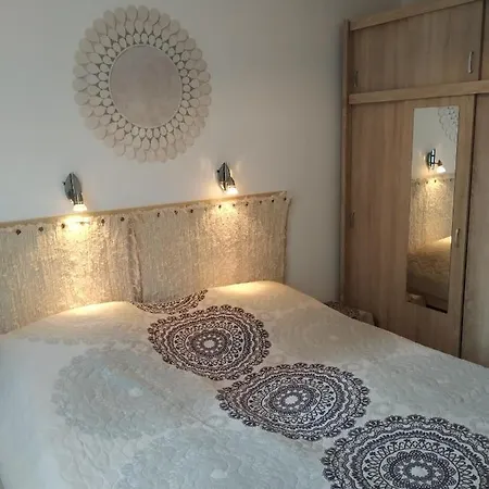 Voelgyfuerdo Apartman Apartment