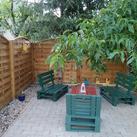 Lejlighed Voelgyfuerdo Apartman *
