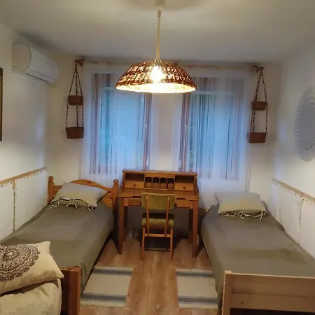 Lejlighed Voelgyfuerdo Apartman