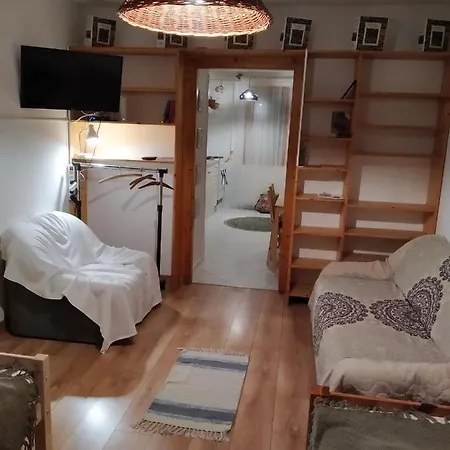 Apartment Voelgyfuerdo Apartman